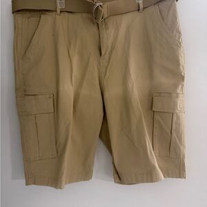 Classic Tan Cargo Shorts for Men